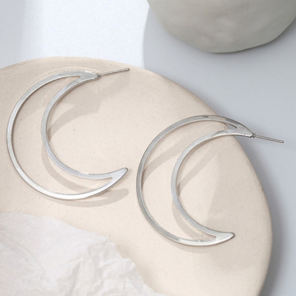 Silver Colored Quarter Moon Earrings